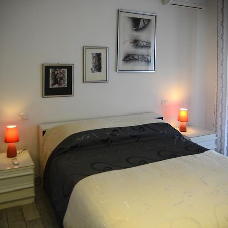 B&B Villa Garden Bisceglie Eksteriør bilde